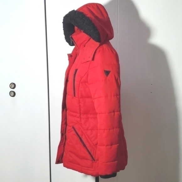 GUESS- Red/Black Goose Down Filled Coat Faux fur Detach hood Warm! Winter Sz.M - Picture 3 of 11